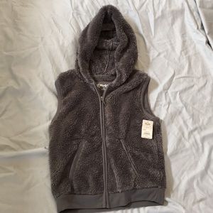 Mudd Super Soft hooded vest!